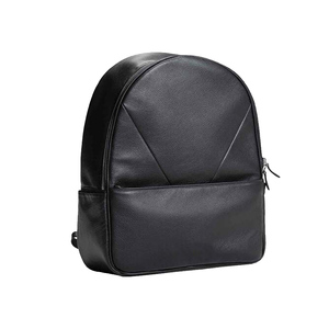 Mochila de Cuero de Lujo Unisex, Bolso de Trabajo Moderno con Compartimento para Portátil, Bolsillos de Almacenamiento Organizados y Herrajes Metálicos de Primera Calidad - Product Image 6