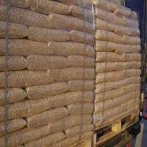 Pellets de Madera Naturales de Gran Calidad de Fábrica, Combustible Sólido, Diámetro de 20-30 mm, Producción de 20 kg/h, Bolsas de 15 kg, Prensados, Calidad Premium para el Hogar - Product Image 3