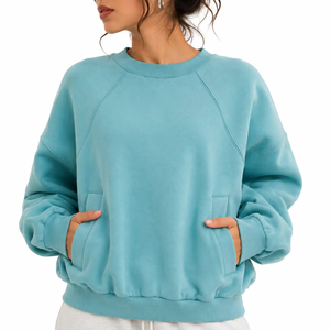 Sweat-shirt à col rond en coton de qualité supérieure, style Y2K, avec strass, design vintage, 400+ GSM, pour femmes, fabriqué par un grossiste. - Product Image 2