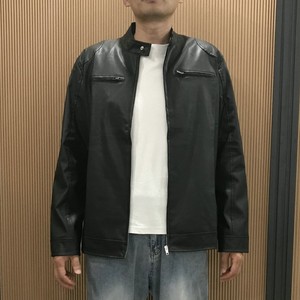 Chaqueta de Cuero para Hombre, Cuello Alto, Cierre de Cremallera, Estilo Motero, Color Sólido, Corte Regular, para Otoño - Product Image 1