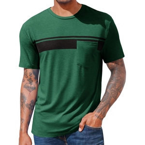 Camiseta Verde de Manga Corta para Hombre con Bolsillo en el Pecho, Cuello Redondo, Corte Regular, Estilo Casual, Diseño con Ribete en Contraste - Product Image 1