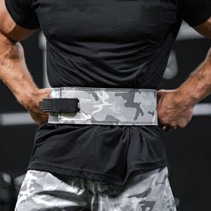 Cinturón de Levantamiento de Pesas, Construcción de Cuero Resistente, Sistema de Palanca de Acero Ajustable, Ajuste Cómodo - Product Image 6