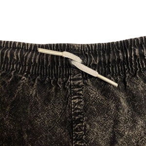 Pantalones cortos de algodón de corte casual para hombre ligeros y suaves con cintura elástica y bolsillos diseñados para la comodidad diaria o los viajes - Product Image 5