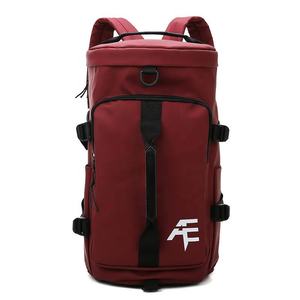 Bolsa Deportiva de Gimnasio Personalizada para Fin de Semana, Pequeña, para Hombres y Mujeres, con Compartimento para Zapatos y Bolsillo Impermeable - Product Image 4