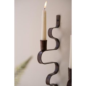Elegante Juego de Dos Apliques de Pared de Metal Ondulado Negro con un Diseño Único de Serpiente Forjada a Mano para Decoración del Hogar y Bodas - Product Image 6