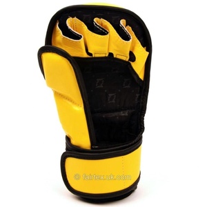 Gants de MMA Fairtex sur mesure de qualité supérieure pour l'entraînement aux arts martiaux et la boxe, gants de grappling - Product Image 3