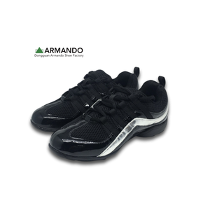 Chaussures de danse à semelle fendue. conçu pour des activités telles que la pratique du jazz, du ballroom ou du hip-hop - Product Image 6