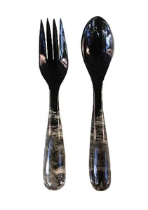 Juego de cuchara y tenedor de cuerno artesanal con mango de resina – Juego de cubiertos de cuerno natural para mesa de comedor - Product Image 3
