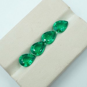 Piedra Preciosa de Esmeralda Cultivada en Laboratorio, Corte Pera Verde Facetado, 3.70ct (4 Piezas) HAYAAT GEMS 8x6mm para Joyería - Product Image 5