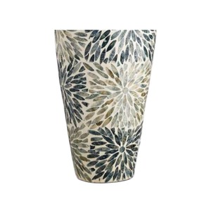 Vase de sol moderne en nacre, fait main, motif floral, centre de table décoratif - Product Image 3