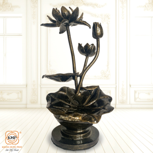 Statue de fleur de lotus en fer forgé plaqué or, décor mural de style oriental peint pour la décoration de la maison - Product Image 2