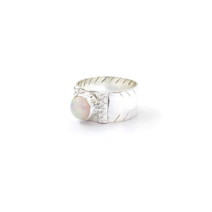 แหวนโอปอลเอธิโอเปียคุณภาพดี น้ำหนัก 4.8 กรัม - Product Image 2