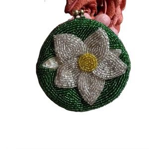 Pochette zippée en coquille de nacre bleue de qualité supérieure pour femmes, brodée et perlée, avec doublure en toile, par MD HANDICRAFTS - Product Image 1