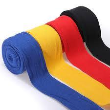Bandages de boxe élastiques personnalisés de qualité supérieure, dernières nouveautés en polyester, vente en gros, équipement d'arts martiaux, couleur et logo personnalisables - Product Image 3