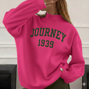 เสื้อสเวตเชิ้ตคอเต่าทรงโอเวอร์ไซส์สำหรับผู้หญิง แฟชั่นสตรีทสไตล์ลำลอง ทรงหลวม แขนยาว ผลิตจากผ้าฝ้ายผสมคุณภาพพรีเมียม รับผลิตแบบ OEM สำหรับขายส่ง - Product Image 4
