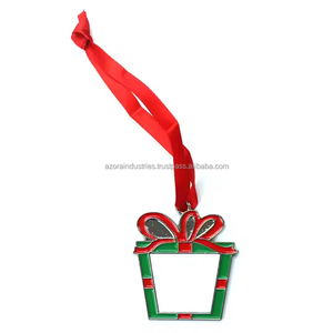 Metal Navidad Adornos de metal Regalos de Navidad Forma Linda Decoración colgante con cuatro formas - Product Image 1
