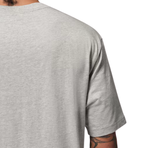 Camiseta de Algodón Gris para Hombre, Cuello Redondo, Manga Corta, Corte Regular, Suave y Cómoda, Básica para Uso Diario, Venta al Por Mayor Premium - Product Image 4