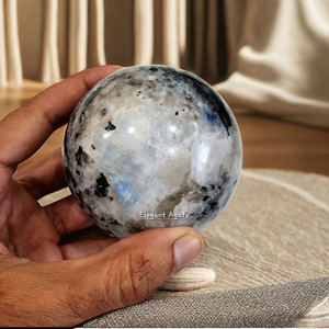 Nouvelle sphère de pierre de lune arc-en-ciel élégante boule de cristal polie pierre précieuse de décoration pour la guérison méditation Feng Shui amour Agate - Product Image 6