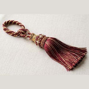 Fil de coton doux à pompons, design élégant, finition légère et durable, idéal pour les accessoires vestimentaires et l'artisanat - Product Image 1