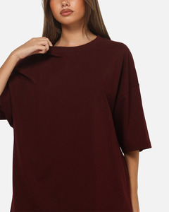 ผู้ผลิตจากปากีสถาน เสื้อยืดสีแดงเลือดหมูทรงหลวมสำหรับผู้หญิง ดีไซน์ล่าสุด แห้งเร็ว ระบายอากาศได้ดี เสื้อยืดโอเวอร์ไซส์สำหรับผู้หญิง - Product Image 6
