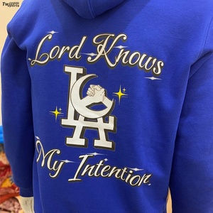 เสื้อฮู้ดผู้หญิงสีน้ำเงินรอยัล แต่งขอบด้วยหนังแกะ ผลิตจากผ้าถักที่เป็นมิตรต่อสิ่งแวดล้อม ระบายอากาศได้ดี  รับสั่งทำสีและโลโก้ตามต้องการ - Product Image 3