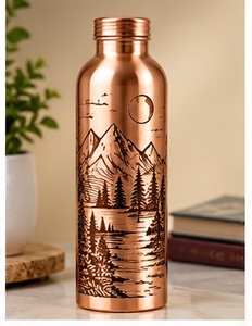 Botella de Agua Estética de Cobre con Tapa, Diseño Oriental de Mandala, Portátil y Ecológica - Product Image 3