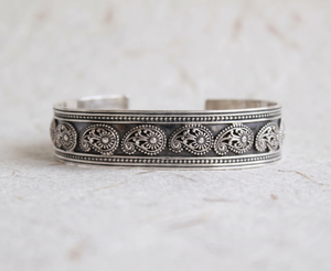 Memoria Jewels Geometric Design Solid 925 Sterling Silver <b>Bangle</b> for Anniversary Gift for Women Wholesale Manufacturer - Product Image 6
