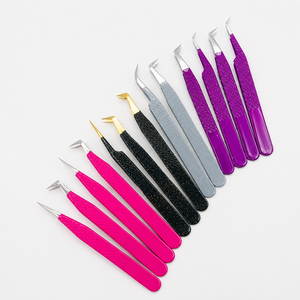 Ensemble de pinces à sourcils de luxe en acier inoxydable à pointe inclinée, durables, écologiques, rose, noir, argent, violet, avec poignées ergonomiques texturées - Product Image 1