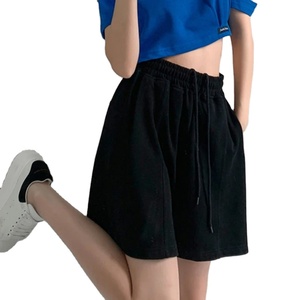 Shorts de haute qualité en gros pour femmes Shorts respirants de conception décontractée Personnaliser les shorts élégants pour femmes - Product Image 1