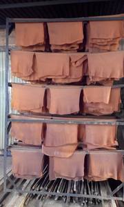 แผ่นรมควันคุณภาพสูงสำหรับกระบวนการผลิตที่ต้องการยางเนื้อหยาบจากเวียดนาม - Product Image 2