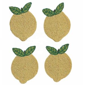 Juego de Posavasos de Cuentas de Vidrio en Forma de Limón Hechos a Mano, 4 Posavasos Decorativos de 10 cm, para Mesa de Comedor, Cocina, Café, Estilo Indio - Product Image 1