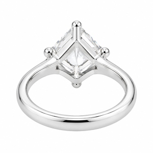 Bague de fiançailles en diamant taille Asscher, argent sterling 925, moissanite, faite à la main, pour mariage ou anniversaire - Product Image 3