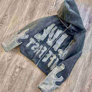 Sweat à capuche pour homme avec broderie 3D en relief et effet vieilli, sweat à capuche pour homme avec broderie plate et aspect usé - Product Image 3