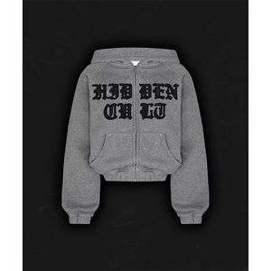 Conjunto de Sudadera con Capucha y Pantalones Deportivos Estilo Vintage para Diseño Personalizado con Parches de Pedrería, 100% Algodón - Product Image 3