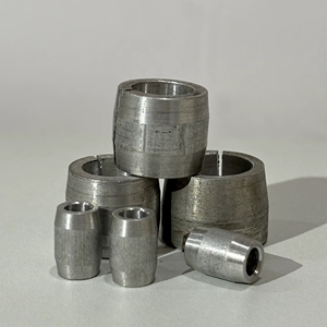 Manguito de sujeción reversible para calibrador de enchufes, de latón/aluminio, 1W 2W 3W 4W 5W 6W 7W 8W. Garantiza un agarre firme y previene el daño al pasador del calibrador. - Product Image 3