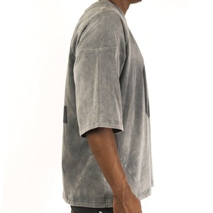 Camiseta Oversize de Algodón 100% de Alta Calidad, 300gsm, Transpirable, con Lavado Ácido y Efecto Nieve, Cuello Pequeño y Hombros Caídos, Estilo Vintage - Product Image 6