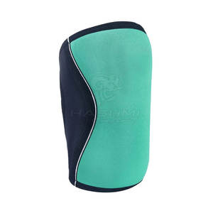 Mangas de compresión para el codo para entrenamiento en el gimnasio, correr y fitness con un ajuste cómodo. - Product Image 6