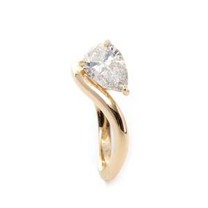 Anillo de Oro Amarillo Sólido de 14K con Diamante Cultivado en Laboratorio de 2 Quilates con Corte de Pera, Certificado por IGI, para Mujer, Diseño de Lujo con Ondas Orientales y Occidentales - Product Image 4
