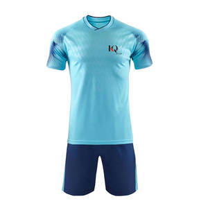Uniforme de Fútbol de Alto Rendimiento, Tejido Ligero y Transpirable Diseñado para Entrenamientos Intensos y Juego en Equipo - Product Image 1