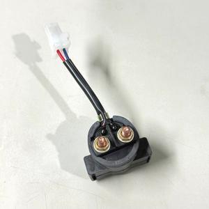 Relé de Arranque Original OEM para Piaggio Aprilia RSV 1000 Scarabeo 125-250, AP8124636, 8124636, AP8112927, AP81129275, 3AY-81940-00 - Product Image 1