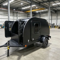 Remorque Teardrop légère avec espace de couchage compact pour le camping, les voyages routiers et les aventures en plein air