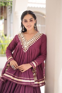 Lehenga Choli Tradicional Indio-Pakistaní para Mujer, Multicolor, Bordado, Largo hasta el Suelo, Corte Holgado, para Bodas - Product Image 5