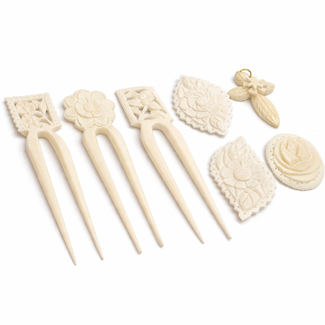 Hand Carved Bone Wood Brooches Hair Sticks Ethnic Boho Vintage Style Sustainable Waterproof Bead Embellished Natural Crafts