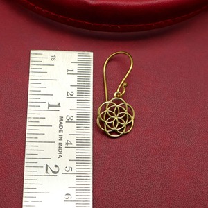 Pendientes de Latón de Diseño Versátil para Cualquier Ocasión, Acabado Liso, Precio de Fábrica al por Mayor, Artesanía en Metal - Product Image 2