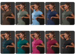 Conjunto de Yoga para Mujer, Camiseta sin Costuras, Transpirable y Ecológica de Taiwán, con Mangas Cortas y Corte Ajustado - Product Image 2