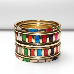 ชุดกำไลข้อมือสไตล์วินเทจประดับทองเหลืองและเรซิ่น – เครื่องประดับชาติพันธุ์อินเดียทำมือ ปราศจากนิกเกิล แฟชั่นที่ยั่งยืน - Product Image 3