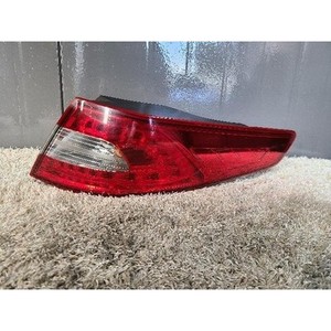 Feu arrière droit d'occasion Optima III 2010-2013, référence OEM 924022T0, certifié OE, ajustement universel - Product Image 1