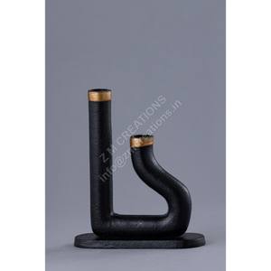 เชิงเทียนโลหะหรูหรา งานฝีมือเคลือบสีดำด้าน ดีไซน์ทันสมัย ทำด้วยมือ ทนความร้อน ตกแต่งบ้านช่วงคริสต์มาส - Product Image 1