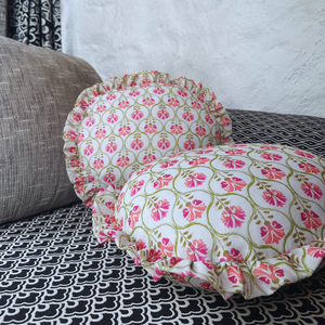 Funda de cojín decorativa redonda de mezcla de lino con volantes |   16x16 Pulgadas |   Estampado Floral de Loto |   Cierre de Cordón |   Venta al por mayor en India - Product Image 2