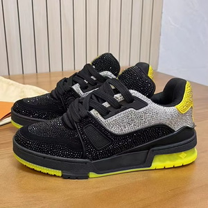 Baskets décontractées de luxe pour hommes, chaussures de ville tendance haut de gamme, respirantes et antidérapantes pour le printemps et l'été - Product Image 5